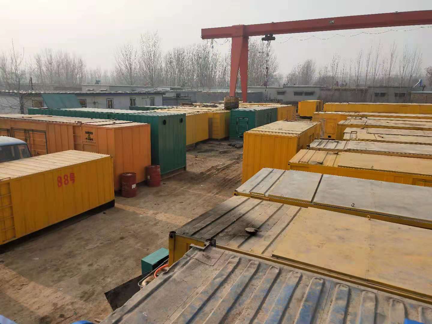 峨边租赁发电机-灰尘、风沙对柴油发电机组造成哪些不良影响？